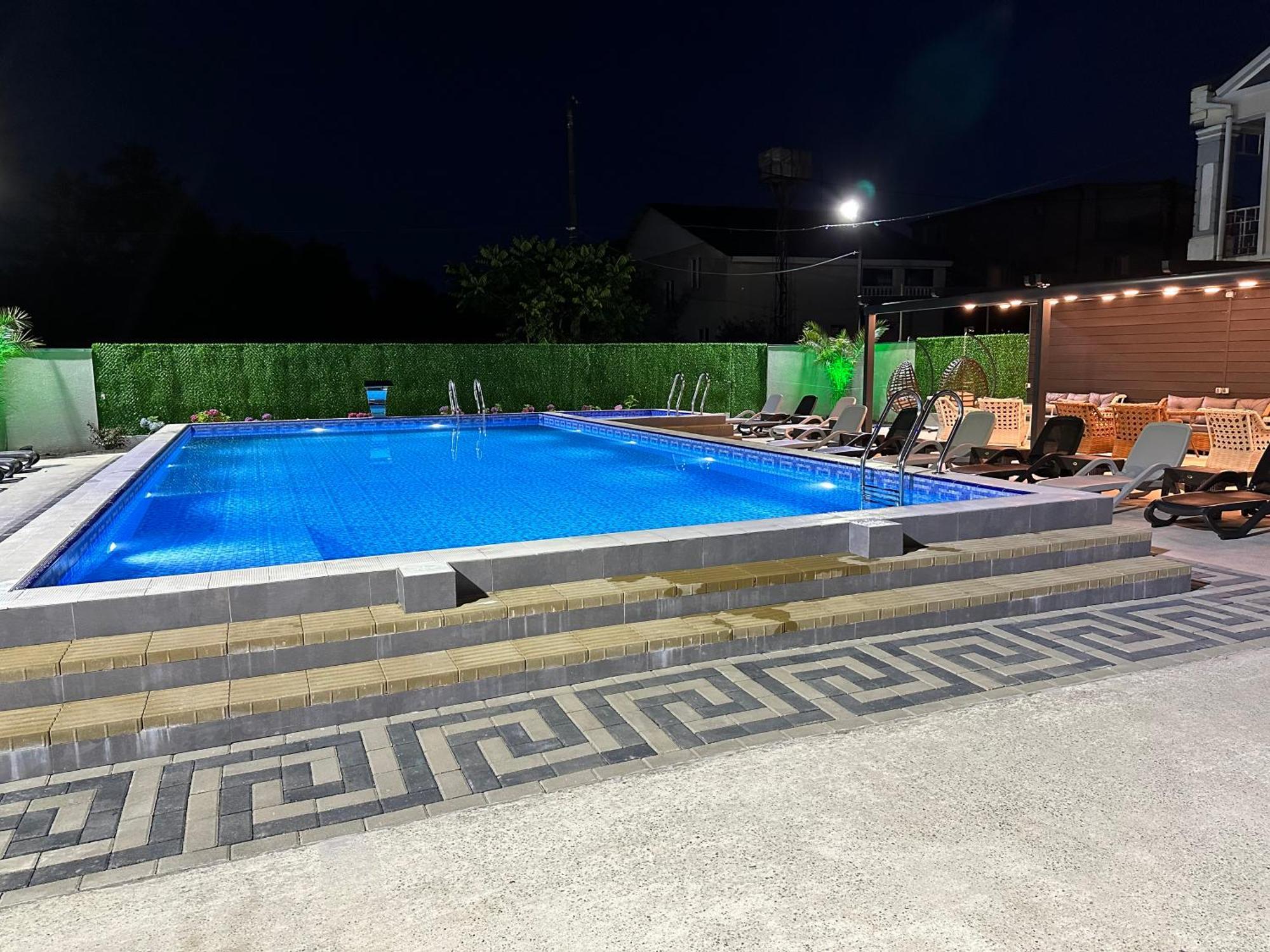 Hotel Lion Урекі Екстер'єр фото