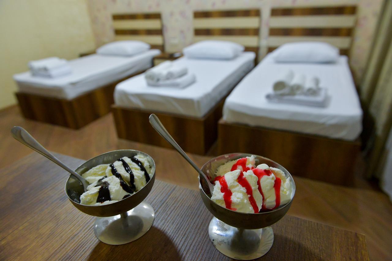 Hotel Lion Урекі Екстер'єр фото