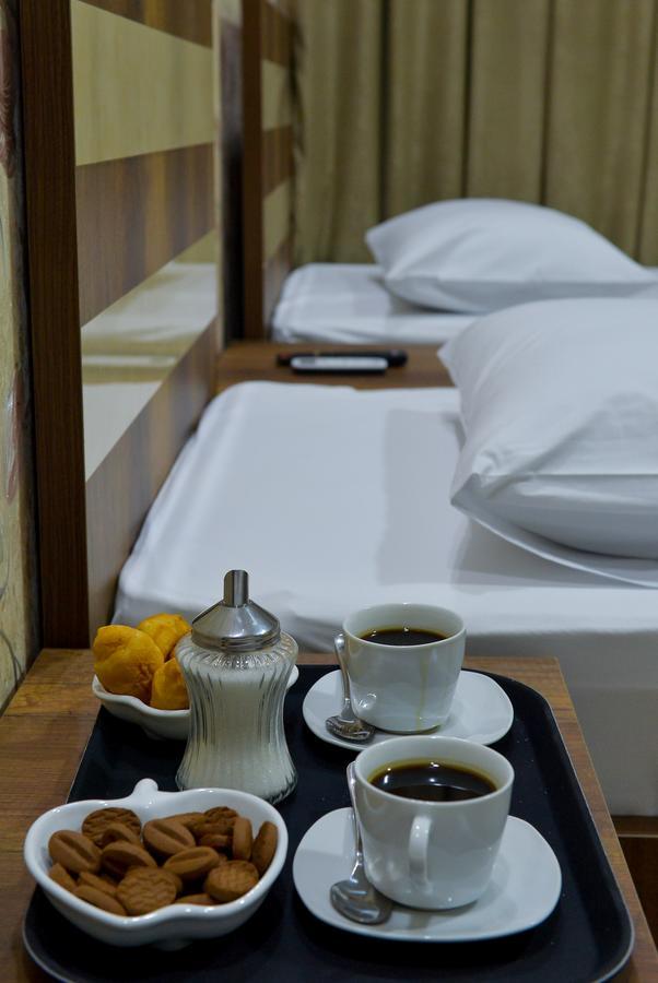 Hotel Lion Урекі Екстер'єр фото