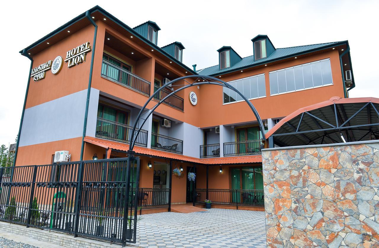 Hotel Lion Урекі Екстер'єр фото